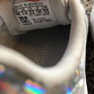 sneakers met kant adidas